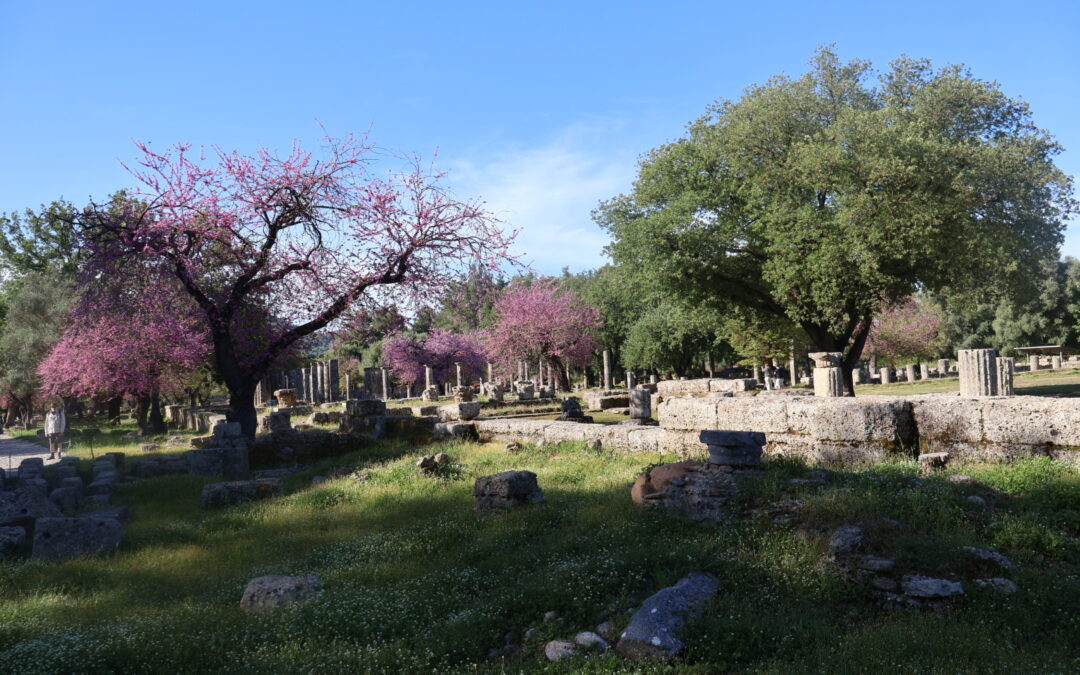 Greek sanctuaries on the Peloponnese